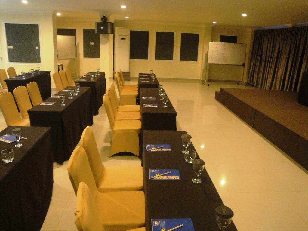 Ramayana Hotel Makasar Zewnętrze zdjęcie